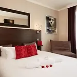 Le Twelve Paris