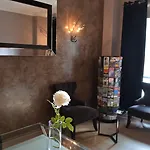 Le Twelve Paris