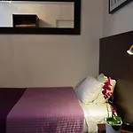 Le Twelve 3* Paris