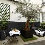 Hotel Le Twelve