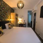 Le Twelve Paris