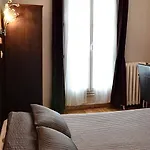 Le Twelve Paris