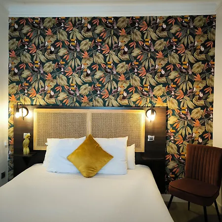 Hotel Le Twelve 3*