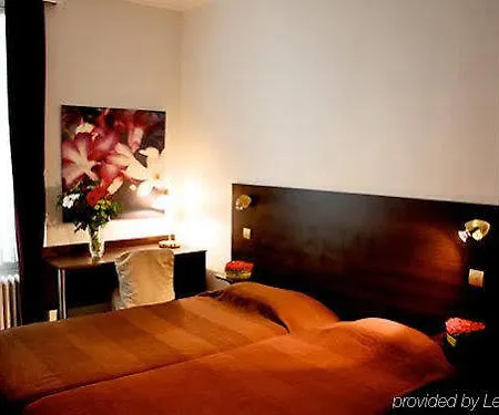 Le Twelve 3* Parigi